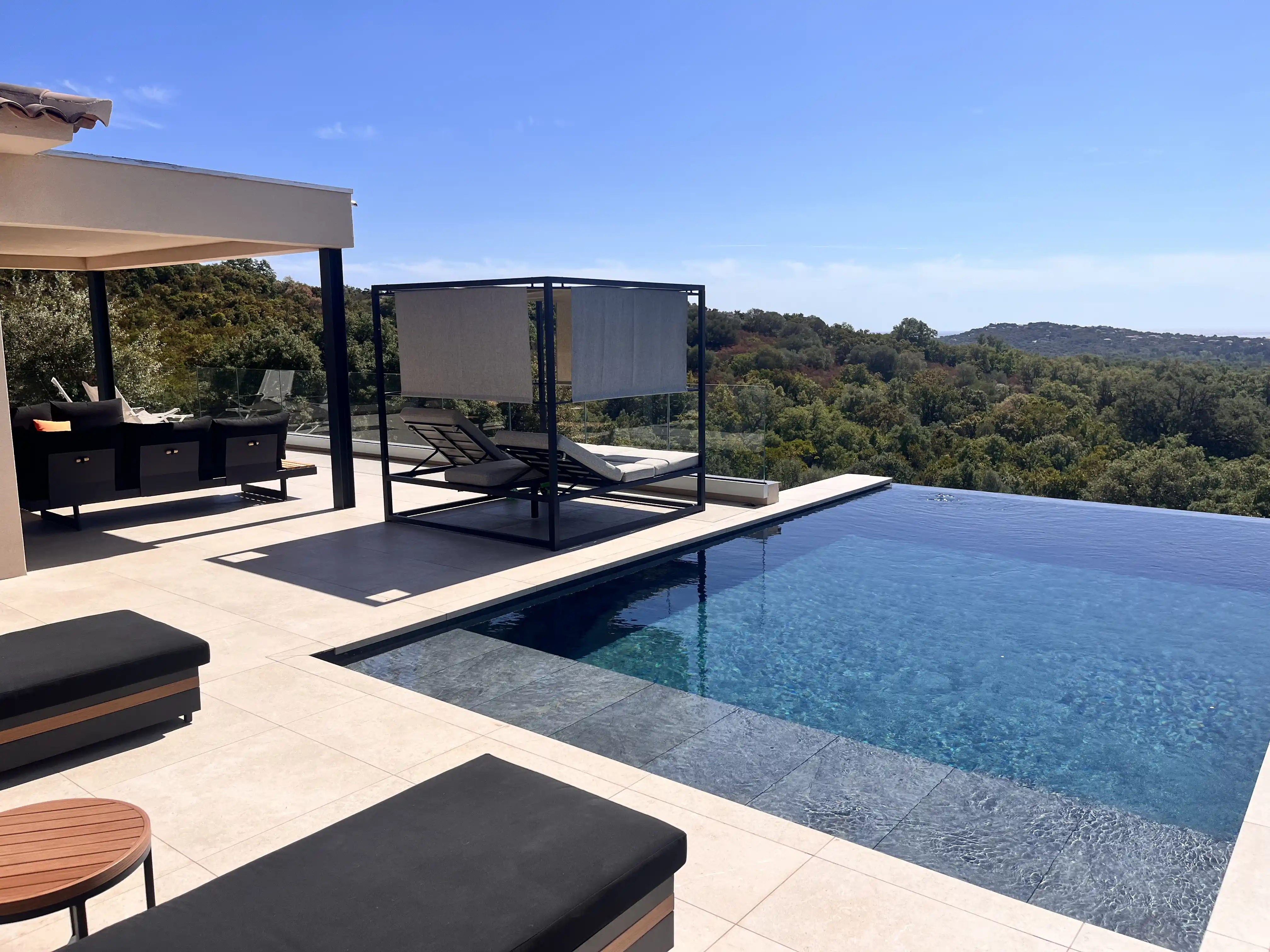 Terrasse du haut – La Casa Paradisu